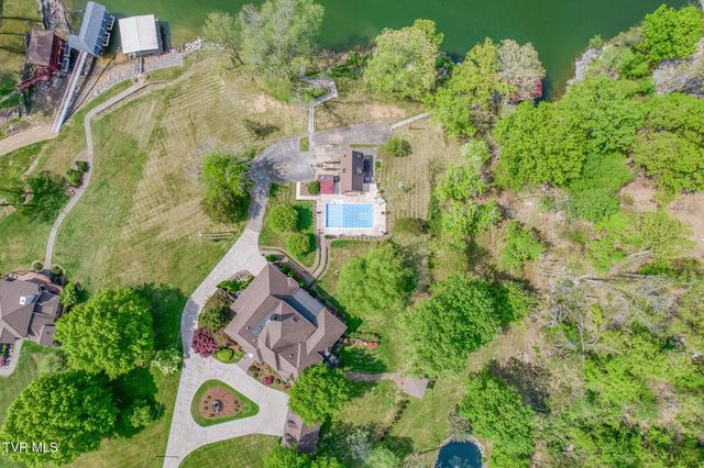 255 Willmary Road, Piney Flats, TN 37686