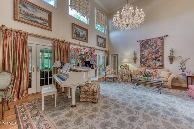 255 Willmary Road, Piney Flats, TN 37686