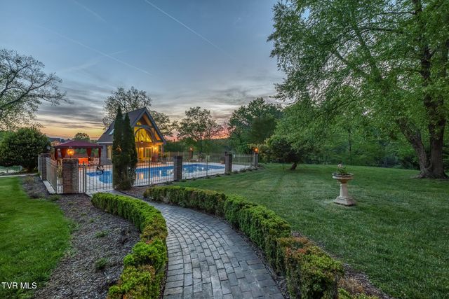 255 Willmary Road, Piney Flats, TN 37686