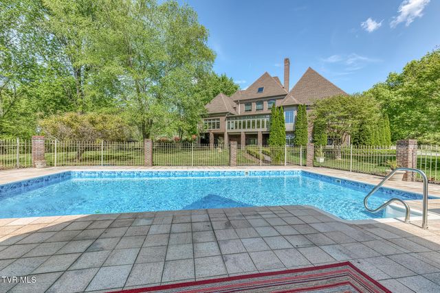 255 Willmary Road, Piney Flats, TN 37686