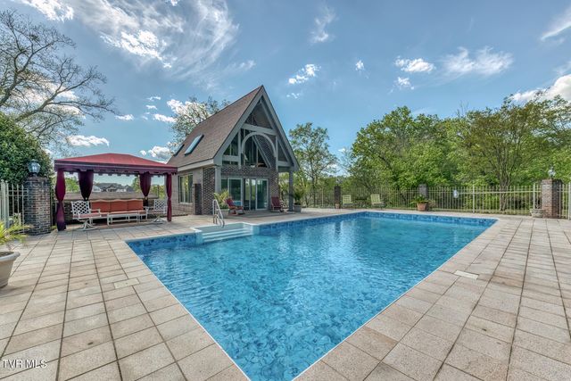 255 Willmary Road, Piney Flats, TN 37686