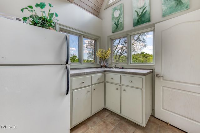 255 Willmary Road, Piney Flats, TN 37686
