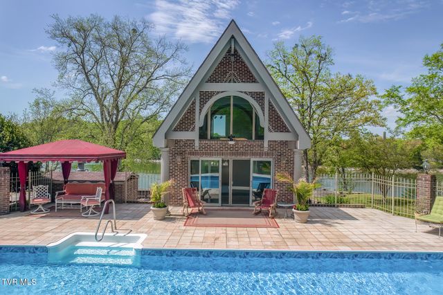 255 Willmary Road, Piney Flats, TN 37686