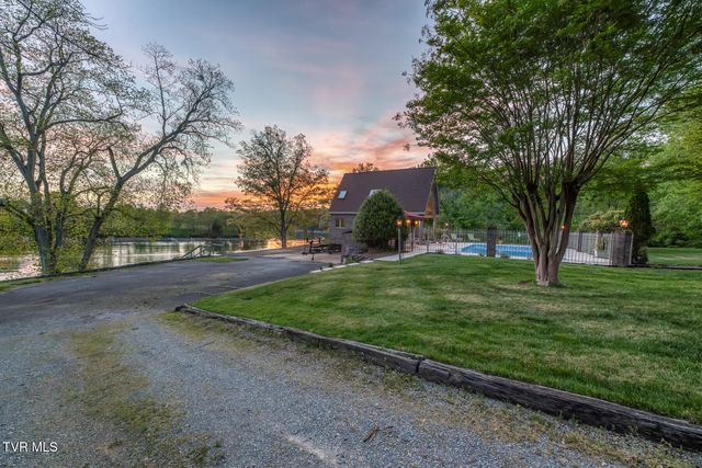 255 Willmary Road, Piney Flats, TN 37686