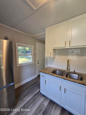 218 Alpha Ave, Louisville, KY 40218