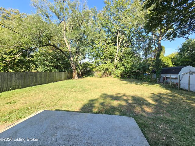 218 Alpha Ave, Louisville, KY 40218
