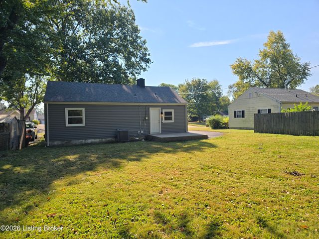 218 Alpha Ave, Louisville, KY 40218