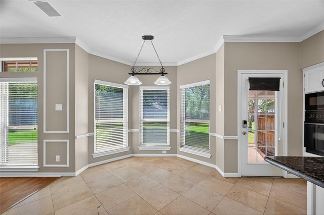 1903 Hillside Oak Lane, Houston, TX 77062