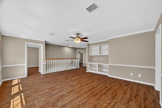 1903 Hillside Oak Lane, Houston, TX 77062