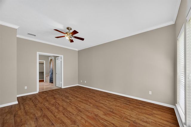 1903 Hillside Oak Lane, Houston, TX 77062