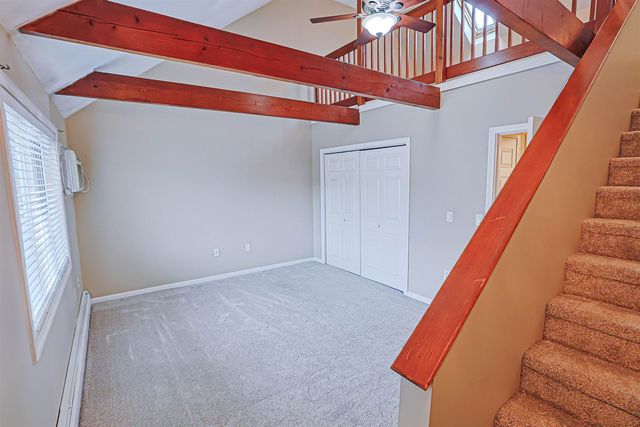 11 Valley West Way, Manchester, NH 03102
