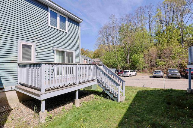11 Valley West Way, Manchester, NH 03102