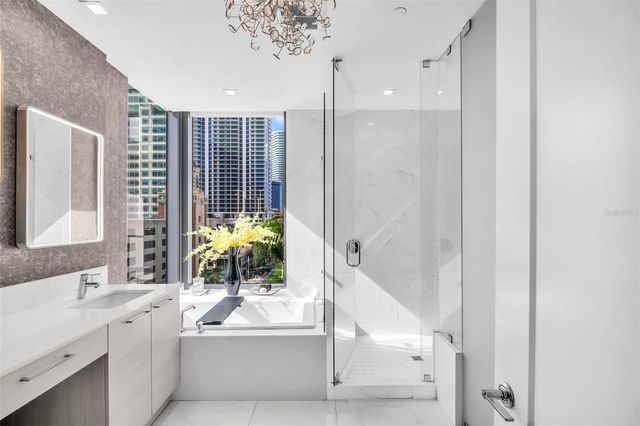 100 1ST AVENUE N 901, St Petersburg, FL 33701