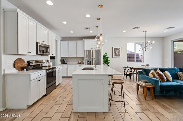 4822 W ST ANNE Avenue, Laveen, AZ 85339