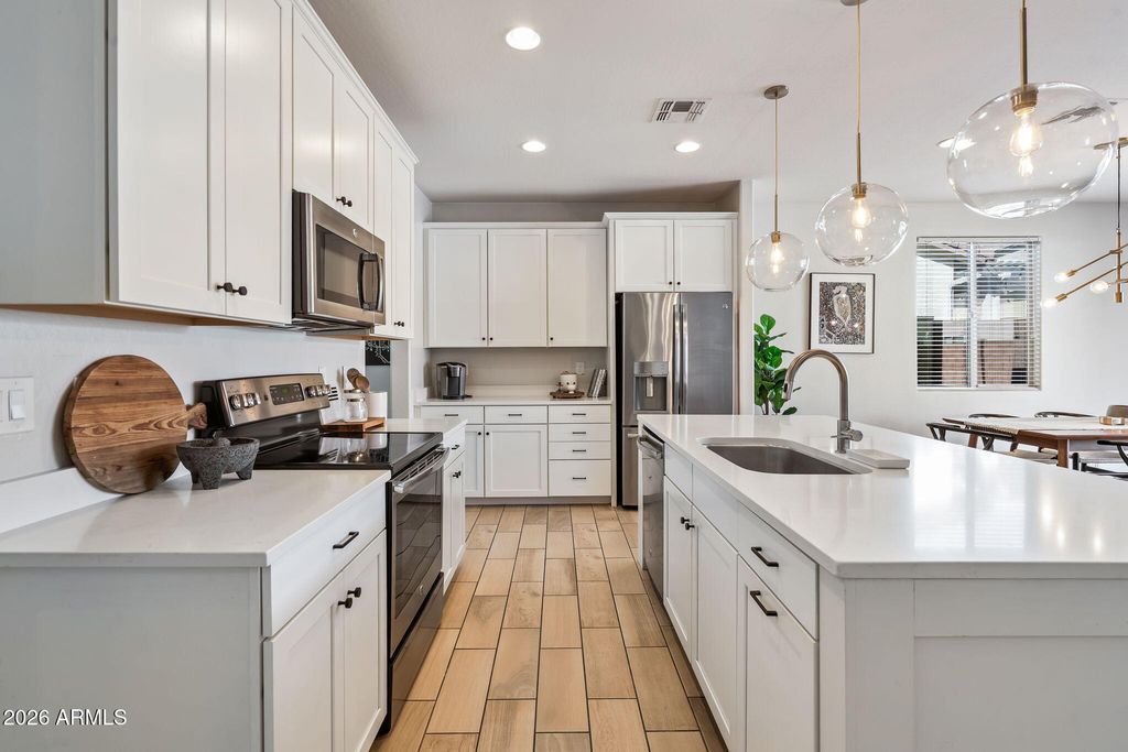 4822 W ST ANNE Avenue, Laveen, AZ 85339