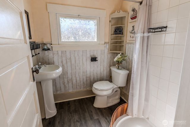 311 Cherry Street, Blaine, WA 98230
