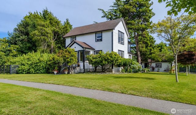 311 Cherry Street, Blaine, WA 98230