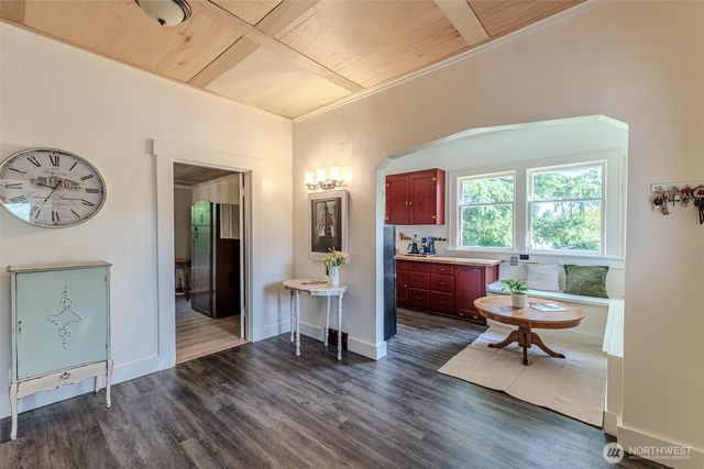 311 Cherry Street, Blaine, WA 98230