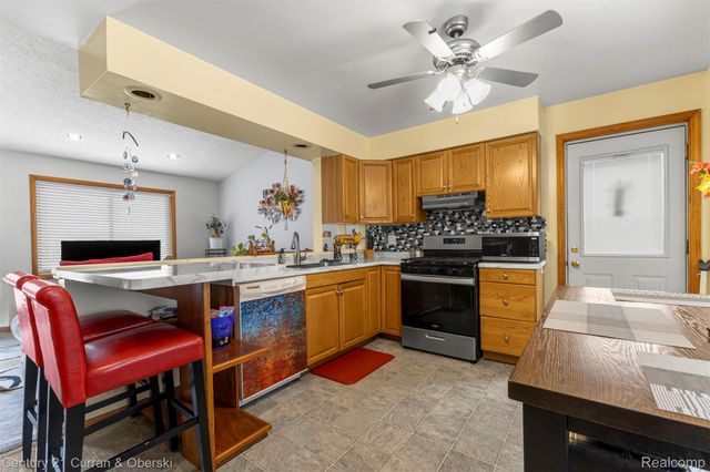 18875 Poinciana, Redford Charter Township, MI 48240