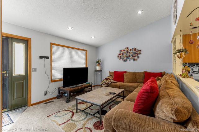 18875 Poinciana, Redford Charter Township, MI 48240