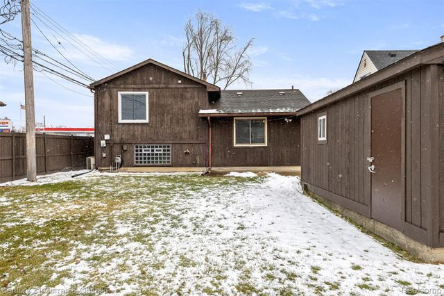 18875 Poinciana, Redford Charter Township, MI 48240