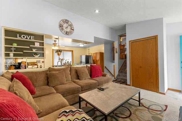 18875 Poinciana, Redford Charter Township, MI 48240