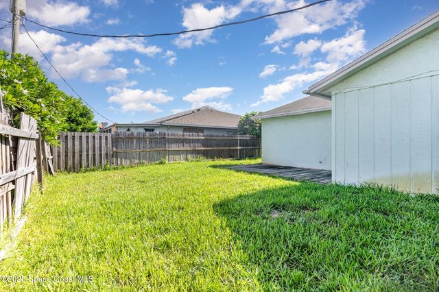 122 Atlas Lane, Satellite Beach, FL 32937