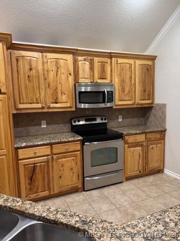 9 Arrowhead, Burneyville, OK 73430