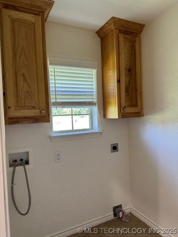 9 Arrowhead, Burneyville, OK 73430