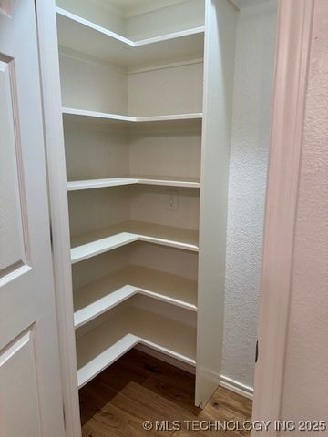 9 Arrowhead, Burneyville, OK 73430