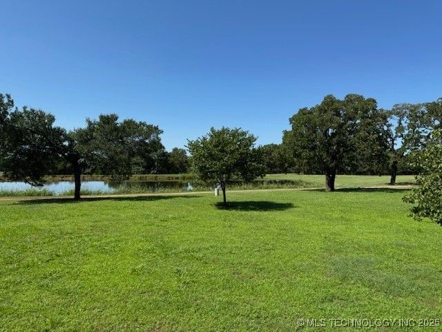 9 Arrowhead, Burneyville, OK 73430