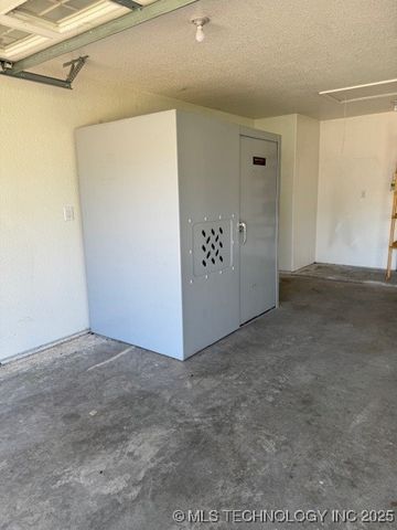 9 Arrowhead, Burneyville, OK 73430