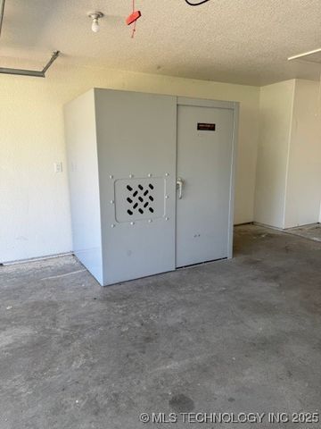 9 Arrowhead, Burneyville, OK 73430