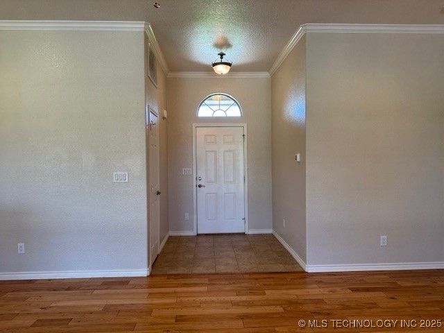 9 Arrowhead, Burneyville, OK 73430