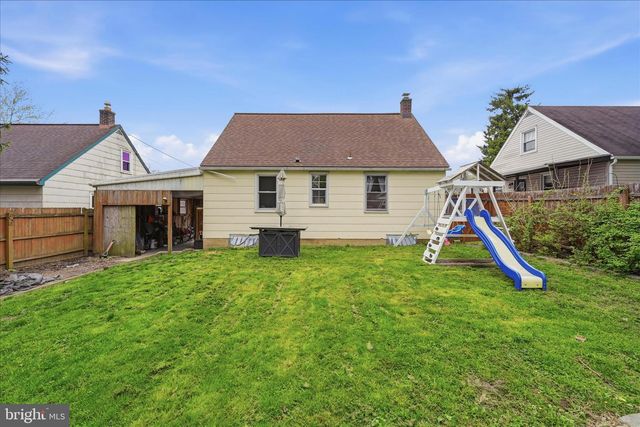 809 S 15TH ST, Columbia, PA 17512