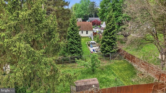 809 S 15TH ST, Columbia, PA 17512