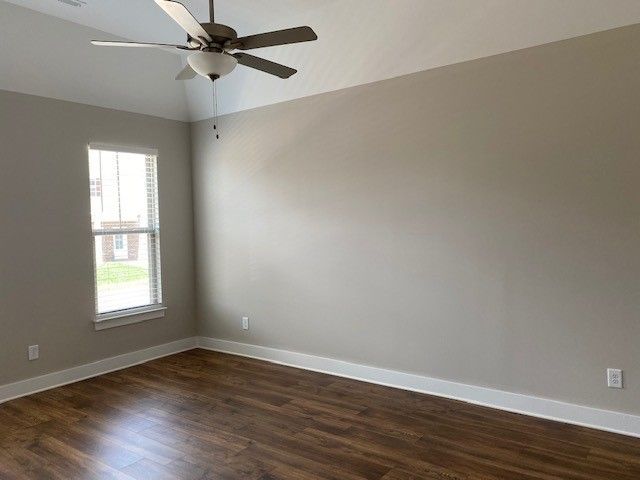 2155 Hospitality Ln, Murfreesboro, TN 37128