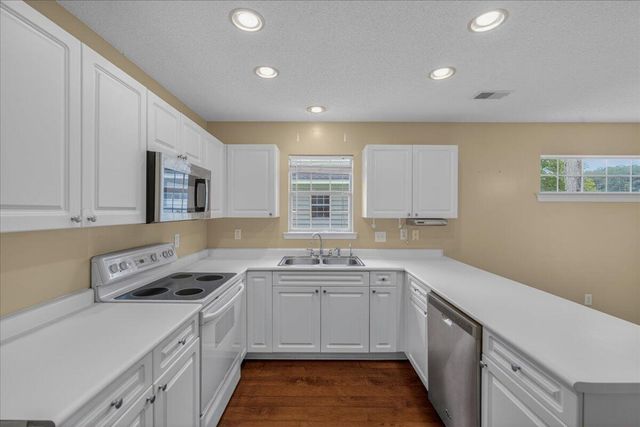 4816 Habersham Lane, Summerville, SC 29485