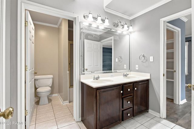 134 Ambiance Circle, Lafayette, LA 70508