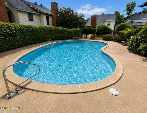 134 Ambiance Circle, Lafayette, LA 70508