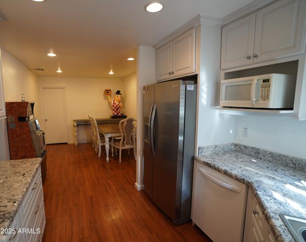 9235 N 51ST Lane, Glendale, AZ 85302