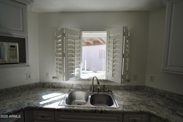 9235 N 51ST Lane, Glendale, AZ 85302