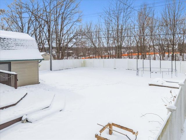 2772 Tim Avenue, Brighton, MI 48114