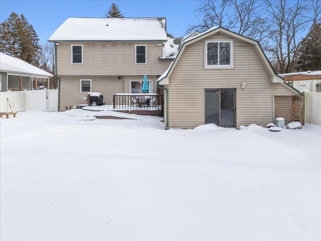 2772 Tim Avenue, Brighton, MI 48114