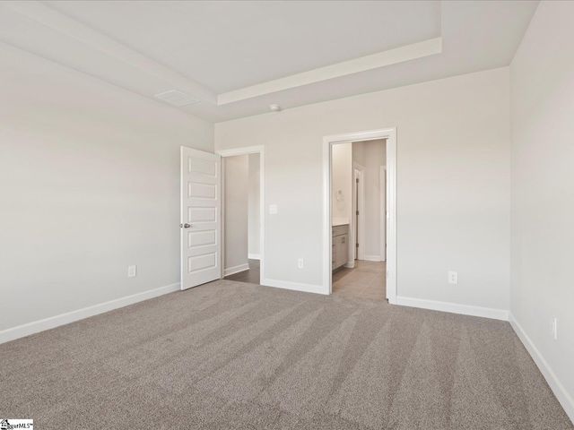 935 Rising Oak Court, Spartanburg, SC 29301