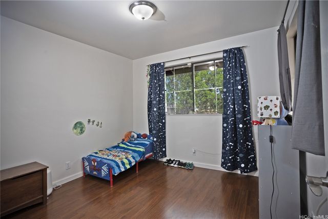 94-1027 Kaiamu Street, Waipahu, HI 96797