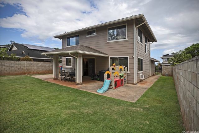 94-1027 Kaiamu Street, Waipahu, HI 96797
