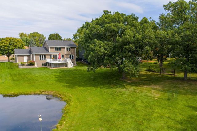 592 Vicki Lane, Shoreview, MN 55126