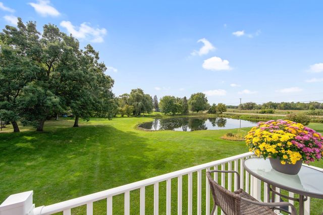 592 Vicki Lane, Shoreview, MN 55126