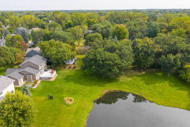 592 Vicki Lane, Shoreview, MN 55126